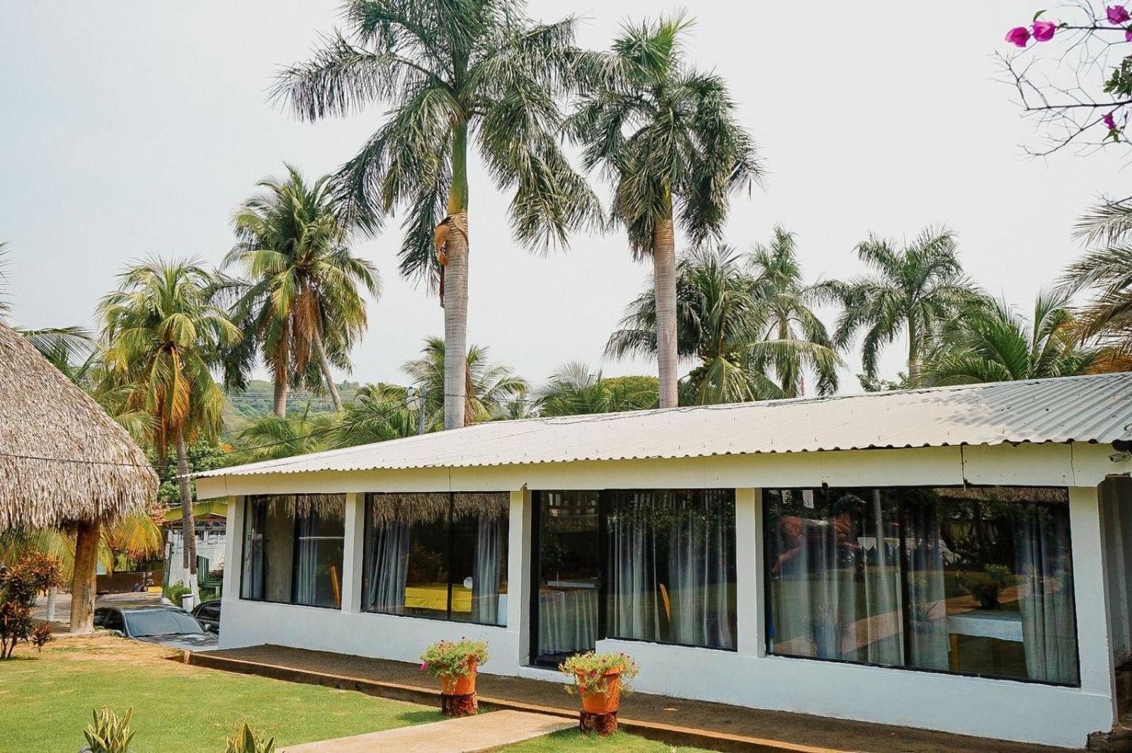 Hotel Tunco Lodge La Libertad Bagian luar foto